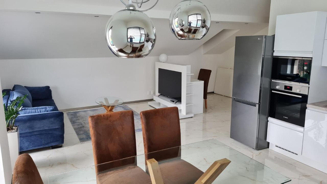 Vila Ferie Dunajska Luzna Εξωτερικό φωτογραφία
